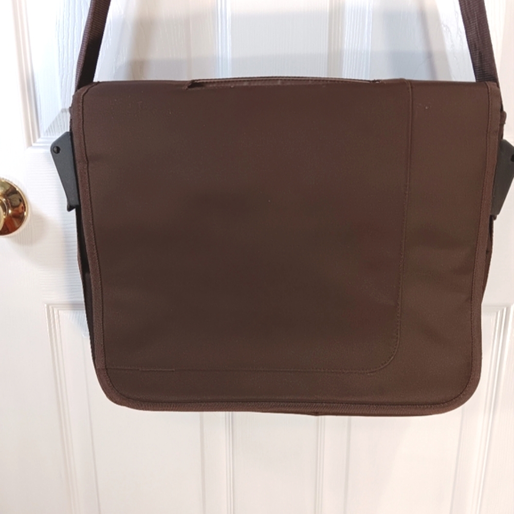 Targus Brown Canvas Laptop Bag Messenger Adjustable Strap Unisex - Picture 12 of 16